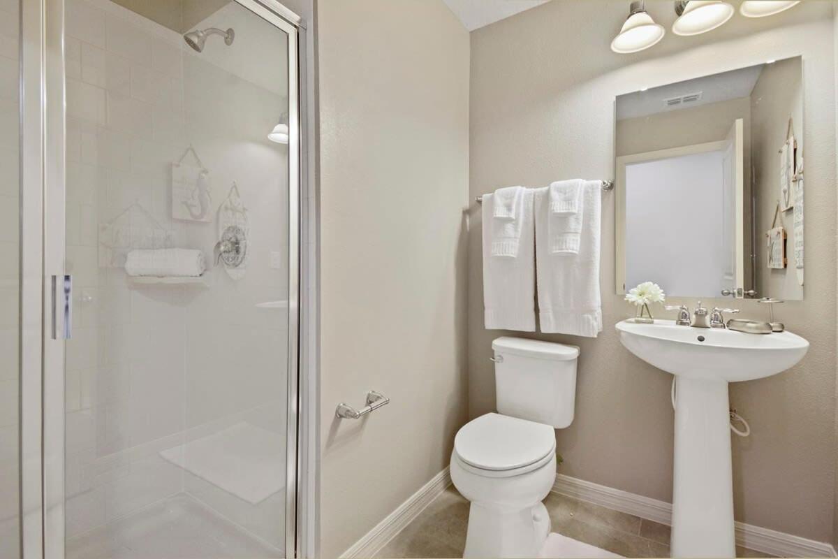 Stunning 4 Bd W/ Gameroom Close To Disney 5110K Kissimmee Eksteriør billede