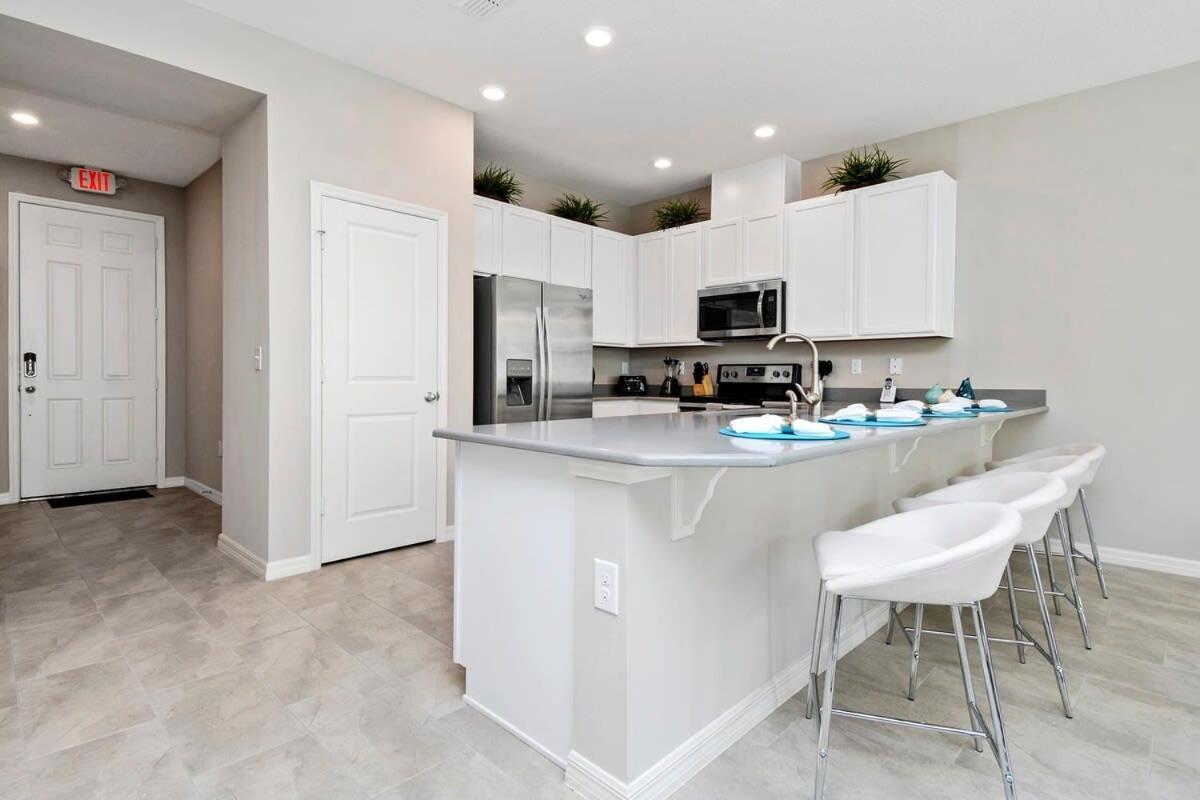 Stunning 4 Bd W/ Gameroom Close To Disney 5110K Kissimmee Eksteriør billede